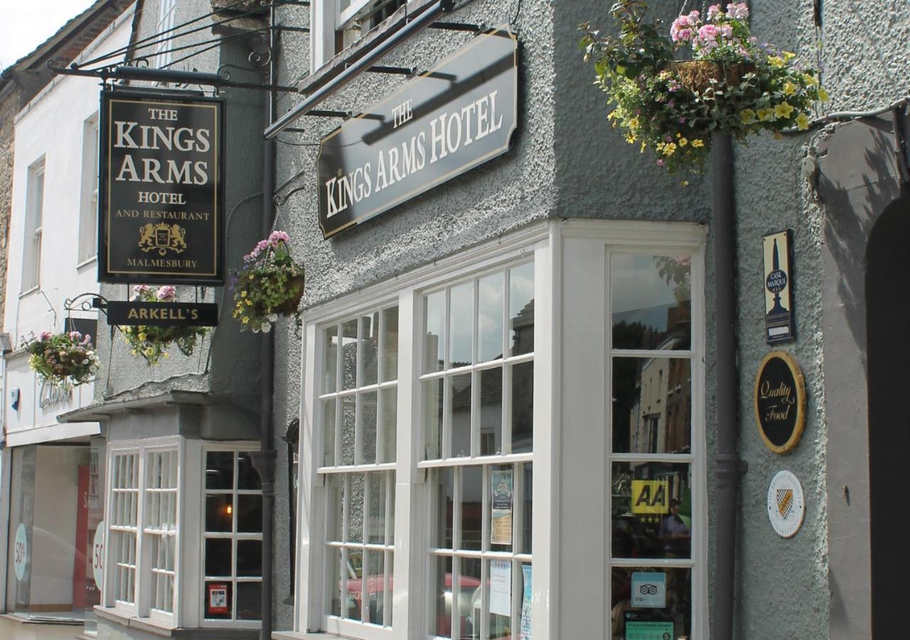The Kings Arms Hotel Malmesbury Extérieur photo
